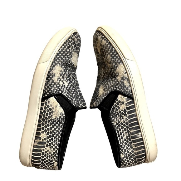 Cole Haan womens slip on Bowie light blue snakeskin shoes 7.5 slip on sneaker‍‍ - Picture 13 of 14